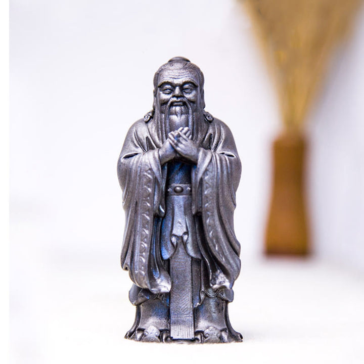 Statue de Buddha Stones faite à la main en poudre de fer Confucius en résine coulée rouillée Décoration de la maison