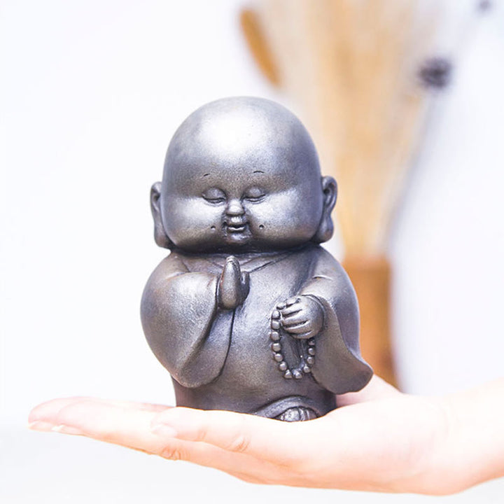 Statue de Buddha Stones en pierre faite à la main en résine moulée en poudre de fer et rouille, petit moine, décoration de la maison