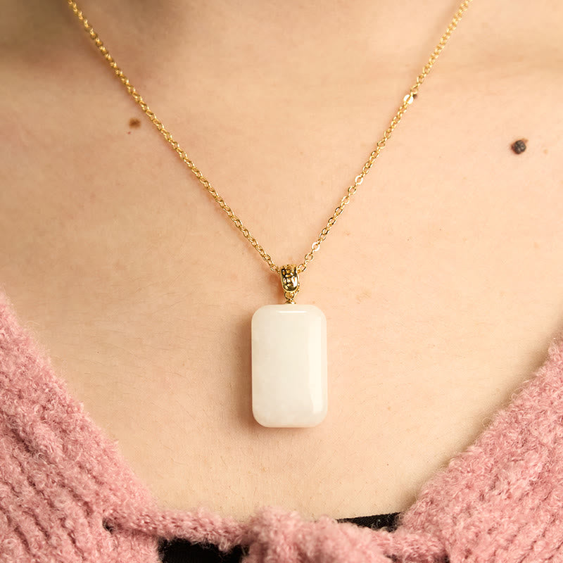 Collier pendentif de prospérité en argent et jade Hetian Buddha Stones