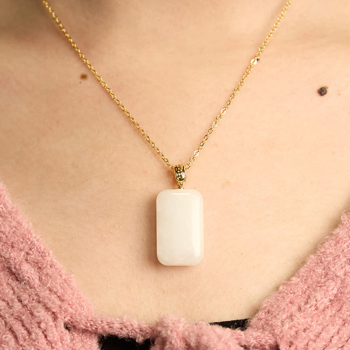 Collier pendentif de prospérité en argent et jade Hetian Buddha Stones