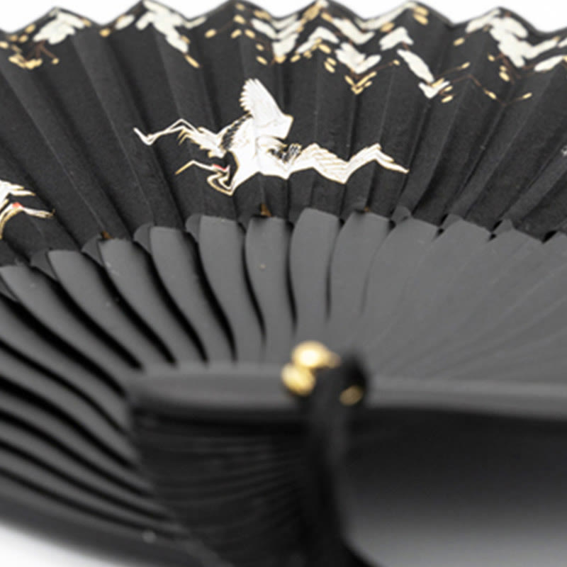 Éventail pliable en bambou à main en soie avec grue en fleurs de prunier et Buddha Stones