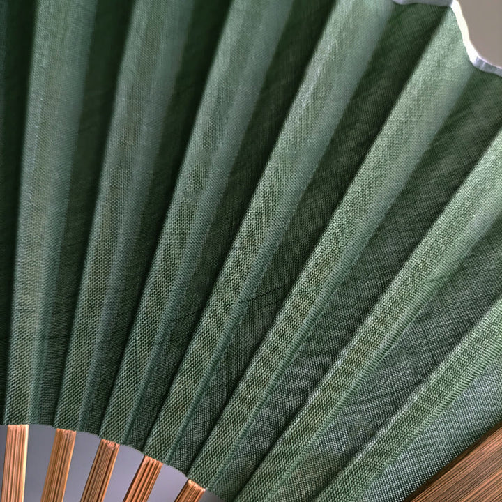 Éventail pliable en bambou à main en forme de coquillage de couleur unie rétro avec Buddha Stones