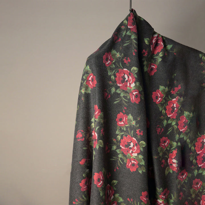Écharpe enveloppante confortable pour l'automne et l'hiver Buddha Stones et fleurs de roses tibétaines