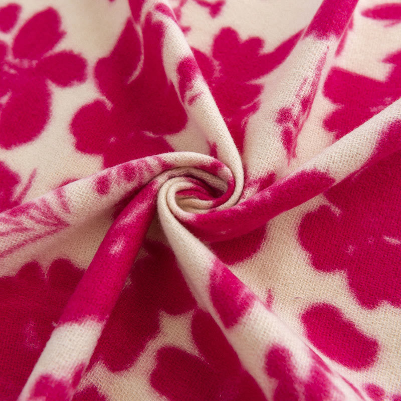 Écharpe enveloppante douce et chaude avec Buddha Stones et branches de fleurs de rose tibétaines
