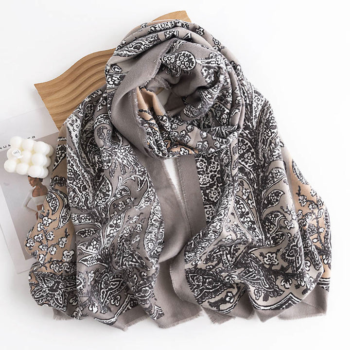Écharpe enveloppante douce et chaude avec imprimé ethnique tibétain et Buddha Stones pour l'automne et l'hiver
