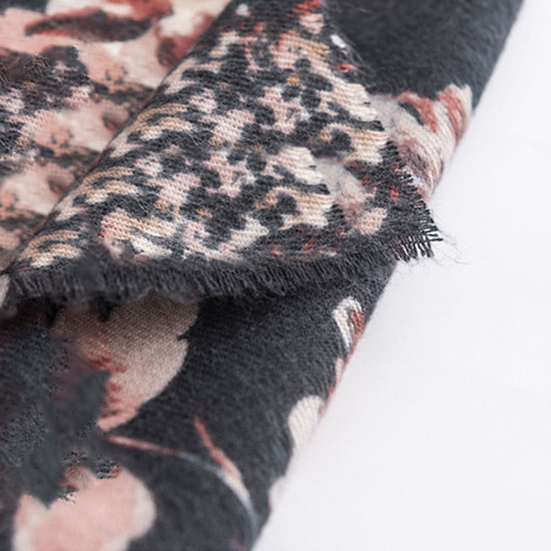 Écharpe enveloppante douce et chaude avec imprimé de fleurs de chrysanthème et de rose tibétaines en Buddha Stones pour l'automne et l'hiver - image 4