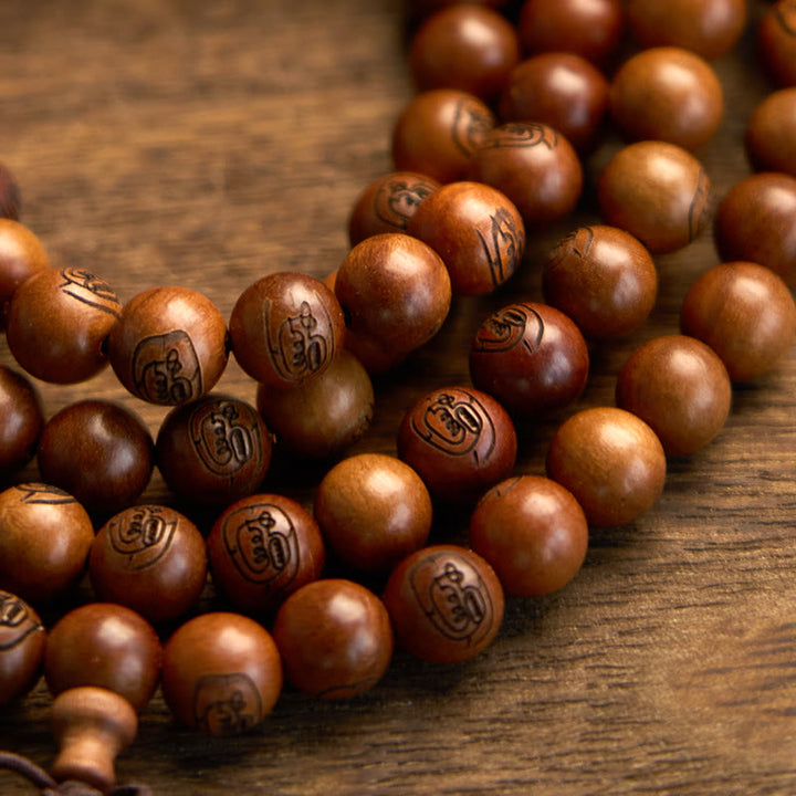 Bracelet de protection mantra de la lumière dorée en bois de jujubier frappé par la foudre avec 108 perles de Mala Buddha Stones