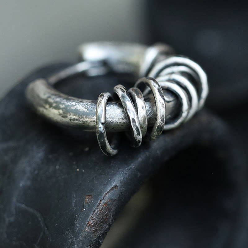 Boucles d'oreilles de protection martelées à la main en argent sterling 925 Buddha Stones  - image 2