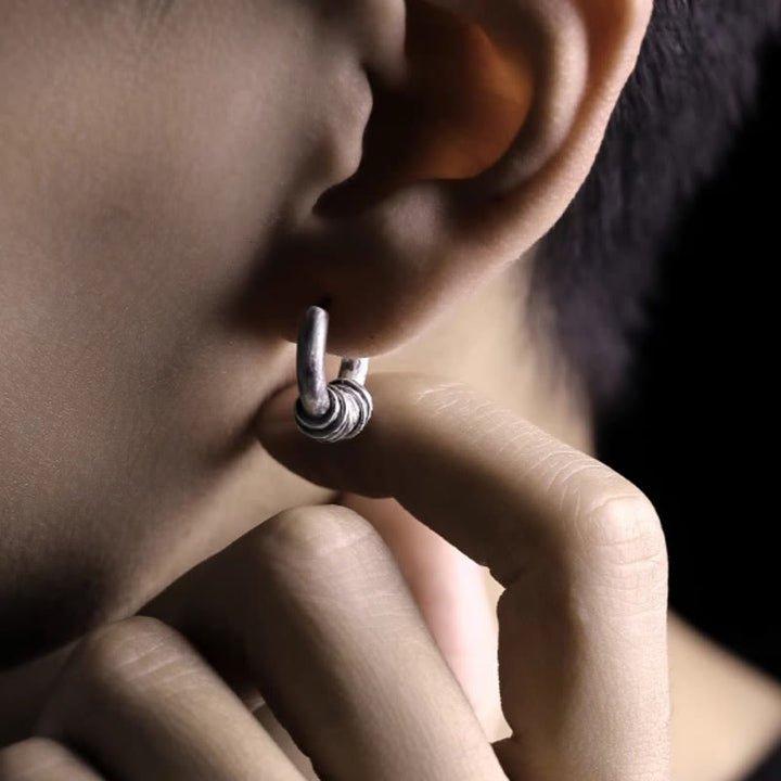 Boucles d'oreilles de protection martelées à la main en argent sterling 925 Buddha Stones