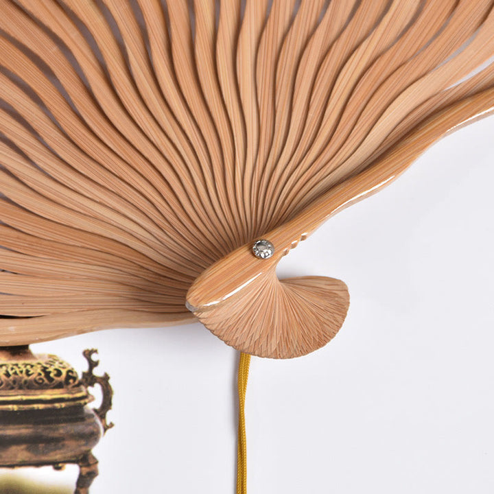 Éventail pliant en bambou avec Buddha Stones, grues, nuages de bon augure, dégradé de couleurs unies, tissu en coton et lin