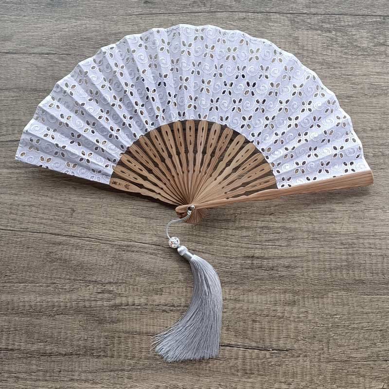 Éventail pliable en bambou à main en tissu de coton brodé de fleurs creuses de couleur unie avec Buddha Stones - Gris-violet (broderie trèfle à quatre feuilles) - 21 cm - image 19