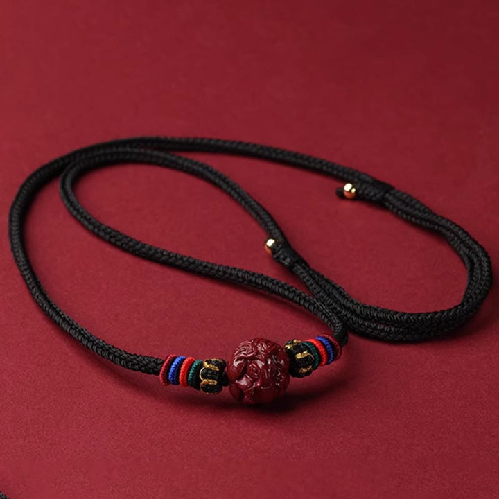 Collier avec pendentif en corde noire et Buddha Stones et cinabre, signe du zodiaque chinois - Cheval cinabre - image 23
