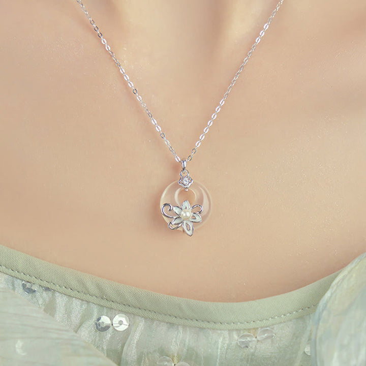Collier pendentif lotus positif en argent sterling 999 avec boucle de paix en calcédoine et Buddha Stones