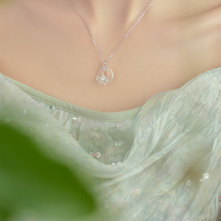 Collier pendentif lotus positif en argent sterling 999 avec boucle de paix en calcédoine et Buddha Stones