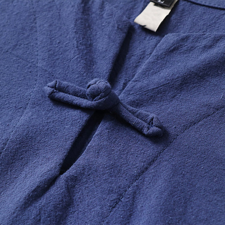 Chemise homme en coton et lin à manches courtes et un bouton grenouille Buddha Stones de couleur unie