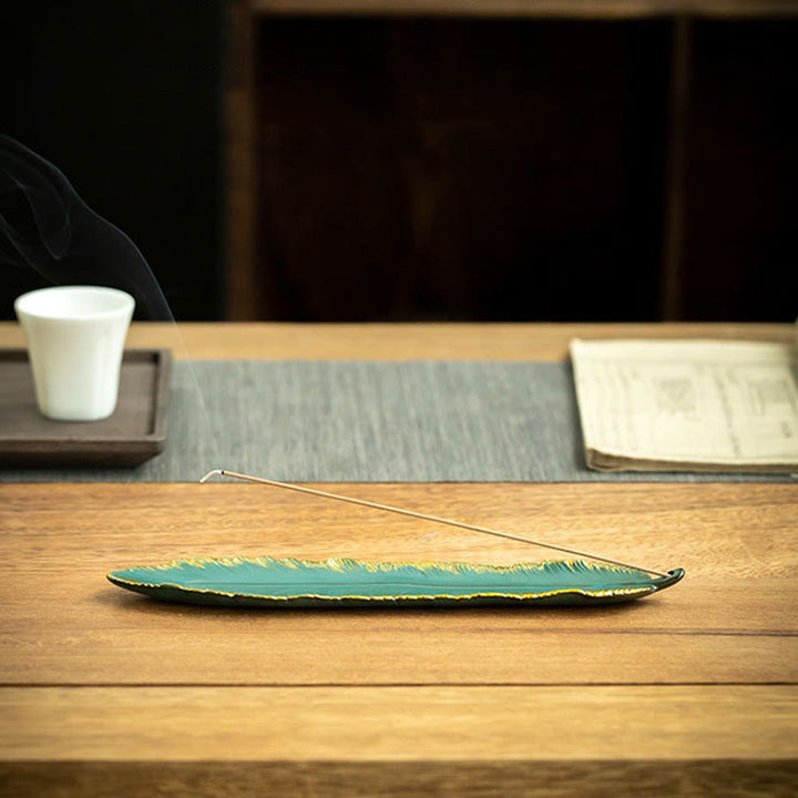 Brûleur d'encens en céramique avec plumes vertes et bordure dorée, Buddha Stones, décoration - image 7