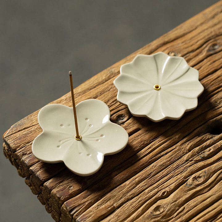 Buddha Stones Lotus Fleur de cerisier Fleur de prunier Chrysanthème Brûleur d'encens en céramique de guérison Décoration - image 8
