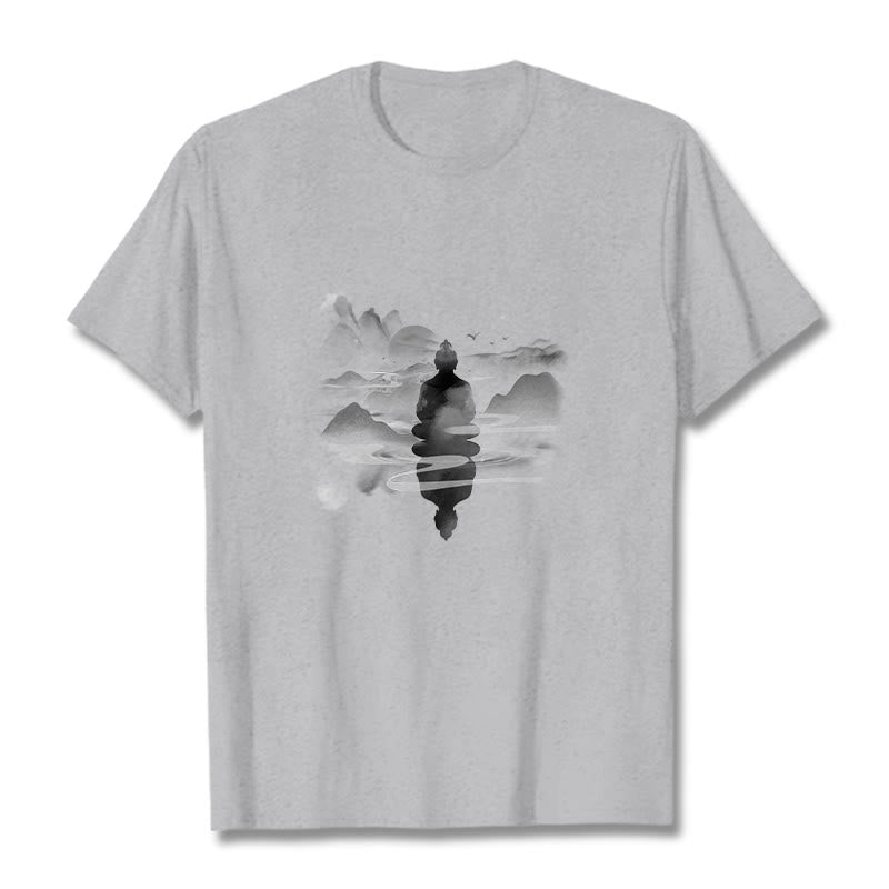 T-shirt en coton à motif Bouddha assis dans les montagnes Buddha Stones en méditation - Gris clair - 2XL - image 20