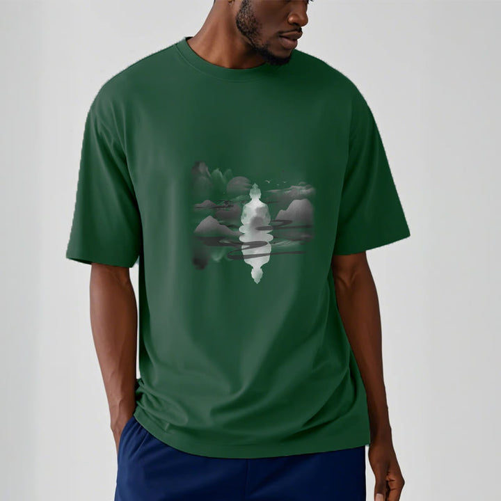 T-shirt en coton à motif Bouddha assis dans les montagnes Buddha Stones en méditation - image 12