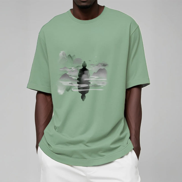 T-shirt en coton à motif Bouddha assis dans les montagnes Buddha Stones en méditation - image 13