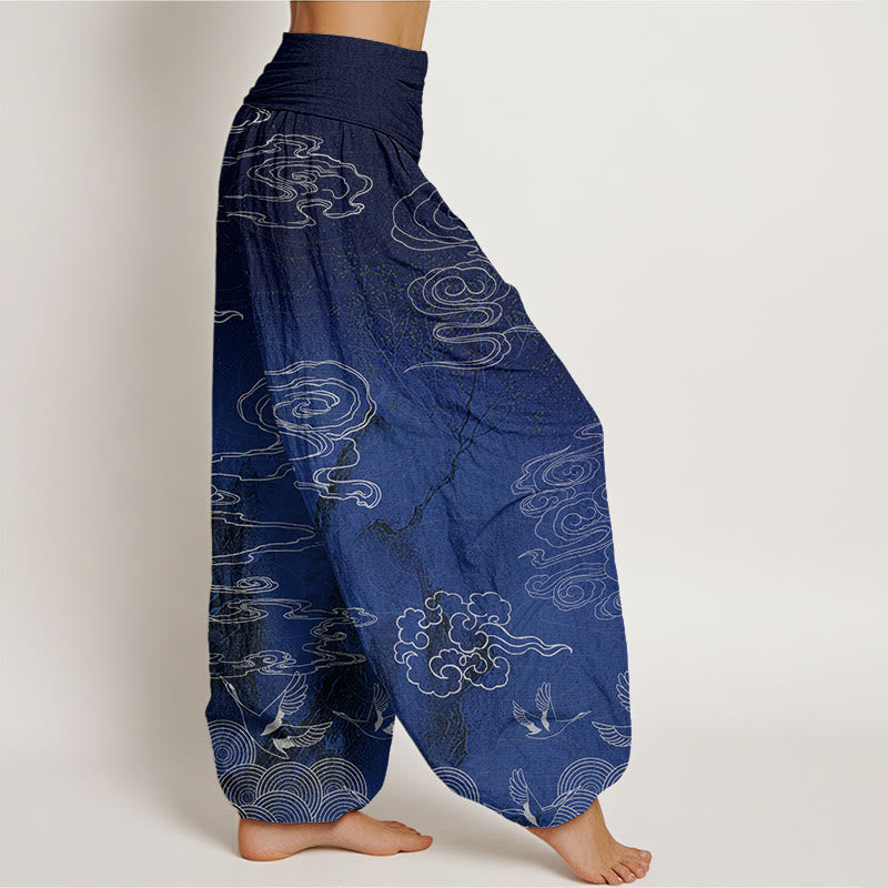 Pantalon sarouel à taille élastique pour femme Buddha Stones, nuages ​​blancs de bon augure, oiseaux et arbres - image 1