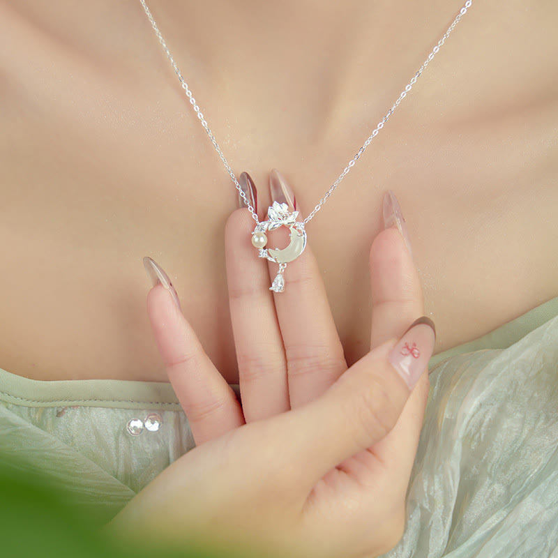 Collier avec pendentif en perles de zircone cubique en argent sterling 925 et jade Hetian de Buddha Stones