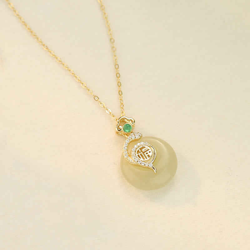 Buddha Stones Collier pendentif porte-bonheur en argent sterling 925 avec boucle de paix en jade Hetian et caractère Fu de l'année du serpent