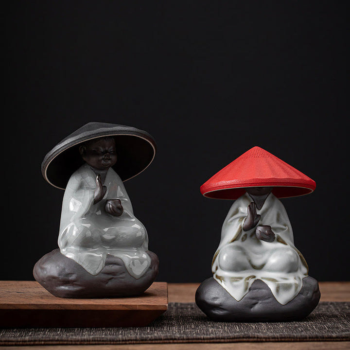 Buddha Stones Petit Chapeau de Moine Zen Passoire Accessoires de Thé en Céramique Figurine Décoration de la Maison - image 0