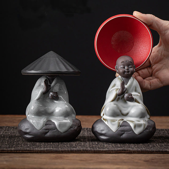 Buddha Stones Petit Chapeau de Moine Zen Passoire Accessoires de Thé en Céramique Figurine Décoration de la Maison