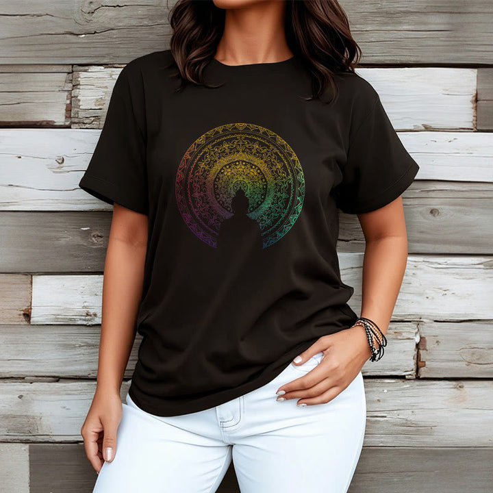 T-shirt en coton avec motif mandala dégradé coloré et Buddha Stones