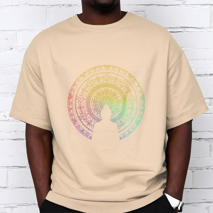 T-shirt en coton avec motif mandala dégradé coloré et Buddha Stones - image 11