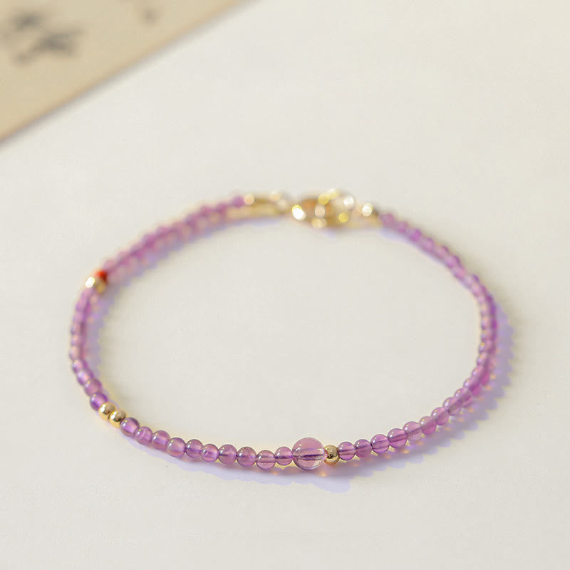 Bracelet de méditation pour la paix intérieure en cuivre plaqué or 14 carats avec Buddha Stones ultra fines de 2 mm et améthyste naturelle