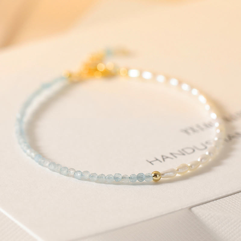 Bracelet de sagesse en cuivre plaqué or 14 carats avec perles turquoise ultra fines de 2 mm et Buddha Stones
