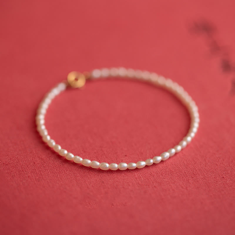 Bracelet de sagesse en cuivre plaqué or 14 carats avec perles naturelles ultra fines de 2 mm et Buddha Stones