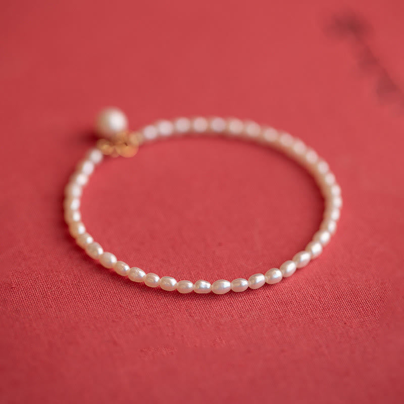 Bracelet de sagesse en cuivre plaqué or 14 carats avec perles naturelles ultra fines de 2 mm et Buddha Stones