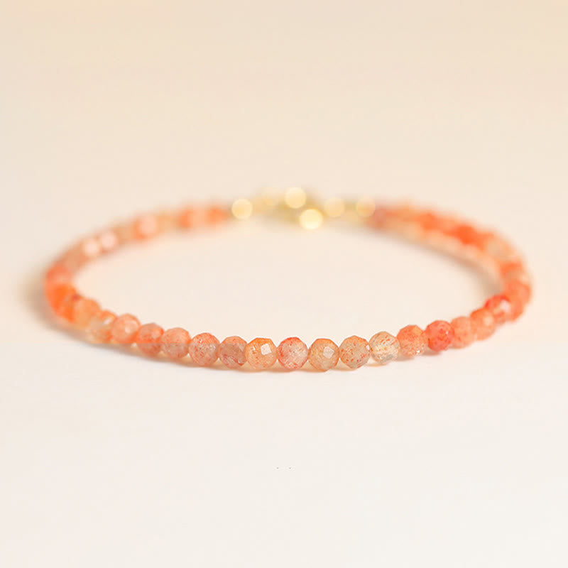 Bracelet de richesse en cuivre plaqué or 14 carats avec perles ultra-fines en pierre de soleil de 3 mm et Buddha Stones