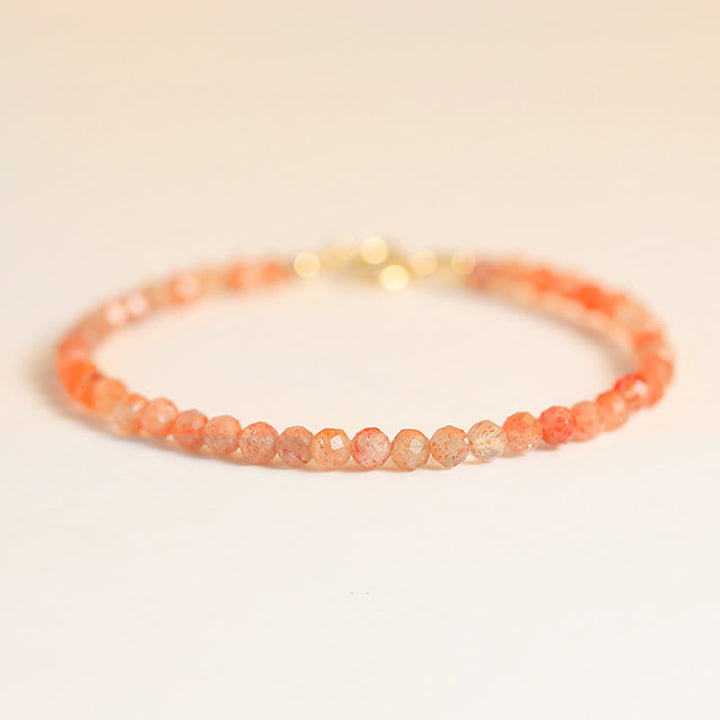 Bracelet de richesse en cuivre plaqué or 14 carats avec perles ultra-fines en pierre de soleil de 3 mm et Buddha Stones