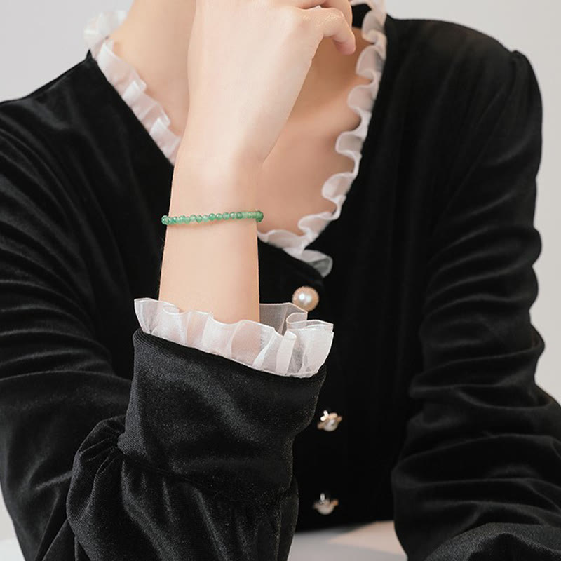 Bracelet porte-bonheur en petites perles d'aventurine verte ultra-fines de 3 mm de Buddha Stones