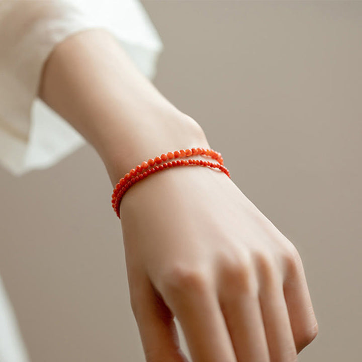 Bracelet de confiance en perles ultra-fines en agate rouge cerise naturelle de Buddha Stones