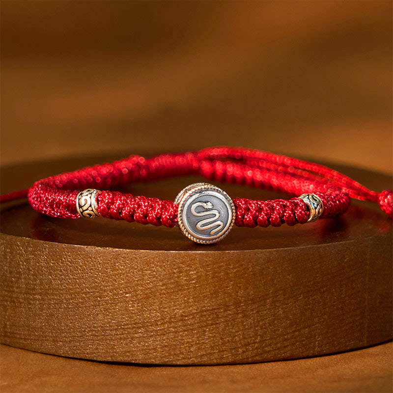 Bracelet porte-bonheur en fil rouge avec 12 Buddha Stones et signes du zodiaque chinois