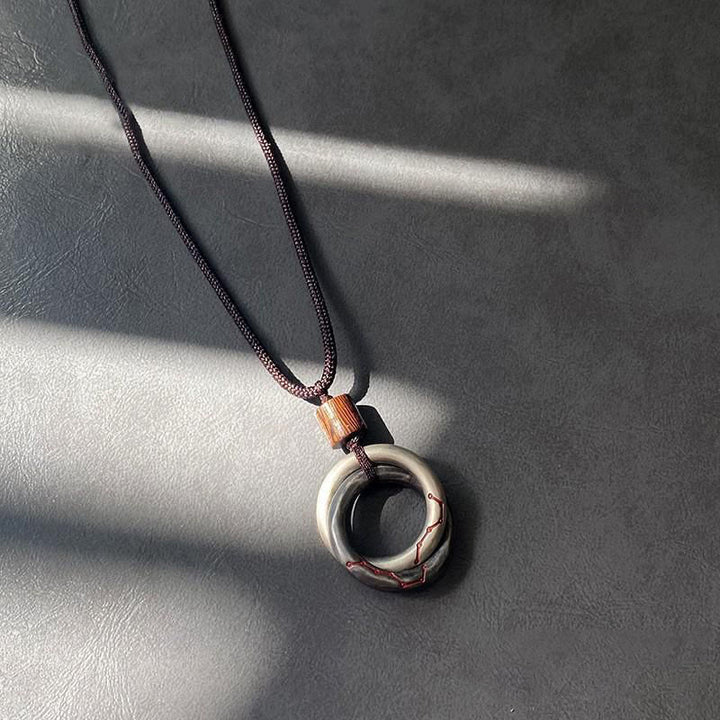 Collier pendentif porte-bonheur en cuivre avec Buddha Stones et cerceau Qiankun