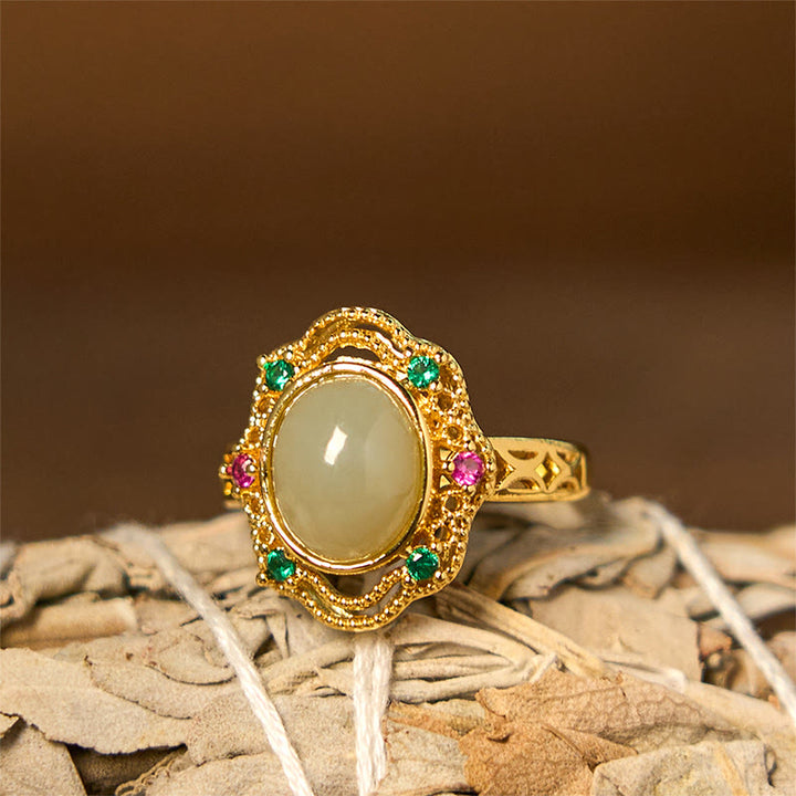 Bague porte-bonheur ouverte en cuivre avec motif creux en forme d'œuf en jade naturel Hetian de Buddha Stones