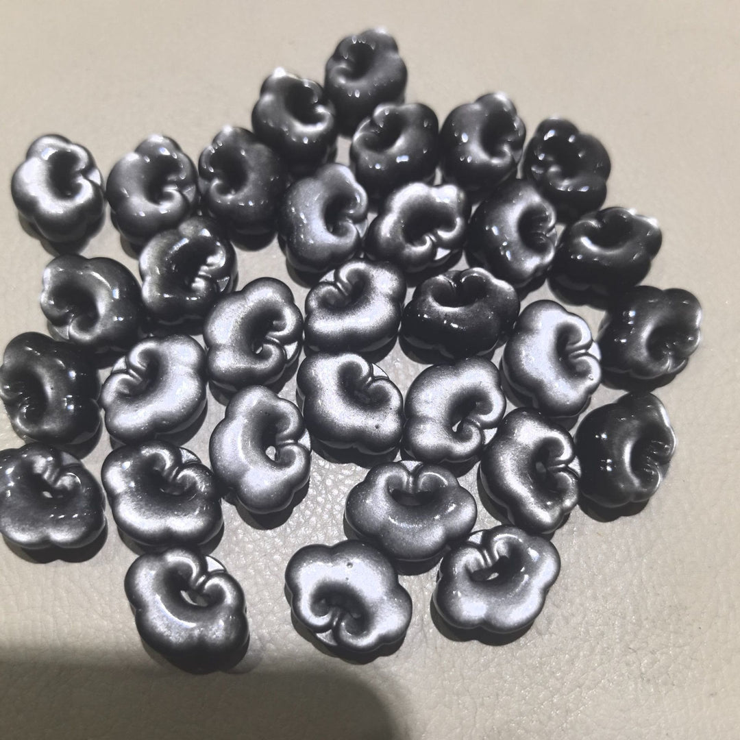 Collier pendentif apaisant en obsidienne argentée naturelle Buddha Stones et nuages de bon augure