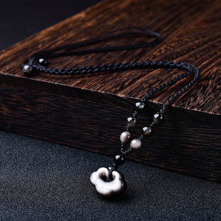 Collier pendentif apaisant en obsidienne argentée naturelle Buddha Stones et nuages de bon augure