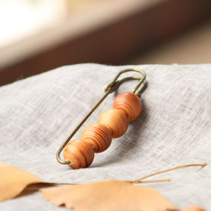 Buddha Stones Broche de guérison vintage en bois de santal, perles d'ébène, agathis alba, peltogyne