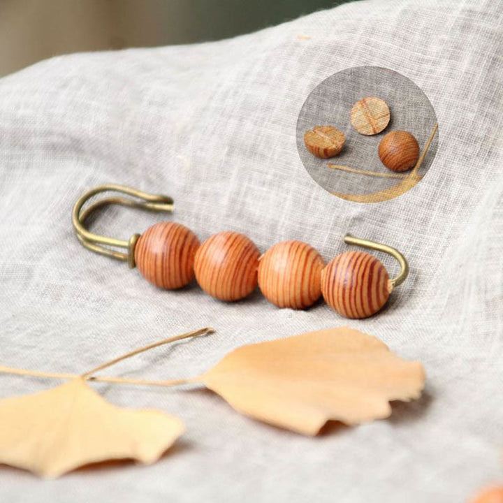 Buddha Stones Broche de guérison vintage en bois de santal, perles d'ébène, agathis alba, peltogyne