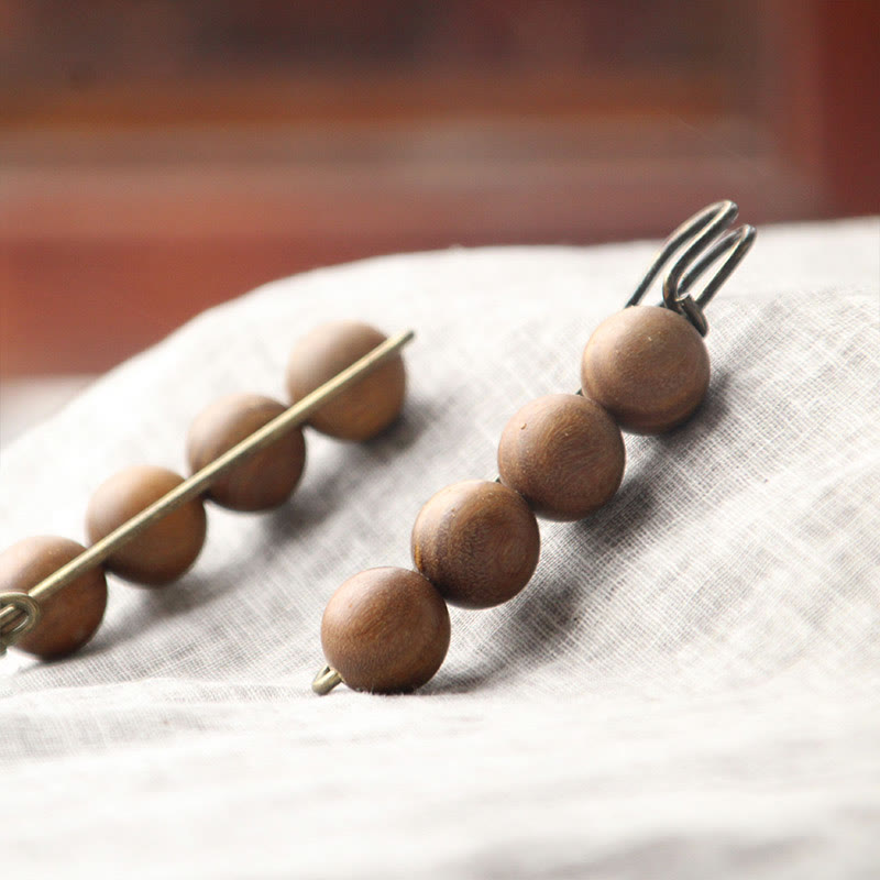 Buddha Stones Broche de guérison vintage en bois de santal, perles d'ébène, agathis alba, peltogyne