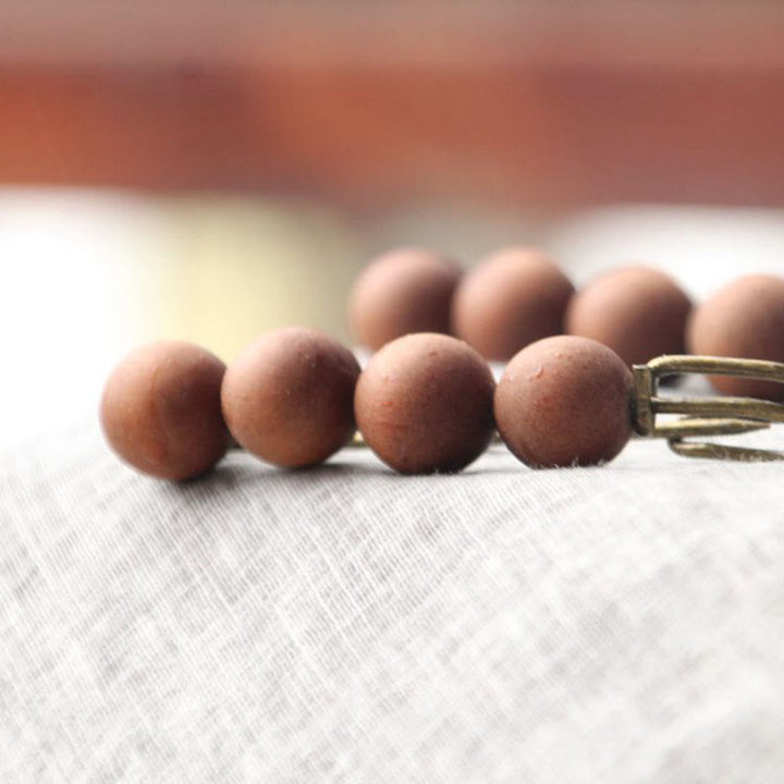 Buddha Stones Broche de guérison vintage en bois de santal, perles d'ébène, agathis alba, peltogyne