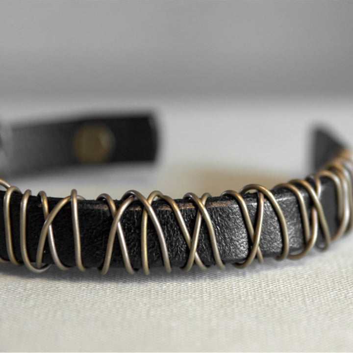 Bracelet d'équilibre en cuir et laiton avec Buddha Stones vintage
