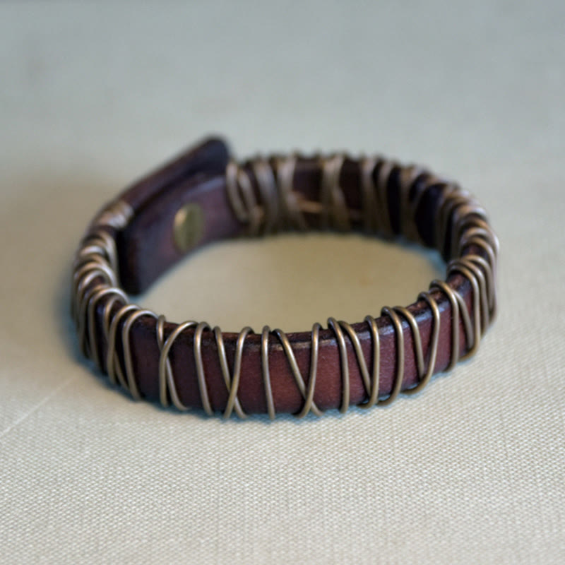 Bracelet d'équilibre en cuir et laiton avec Buddha Stones vintage